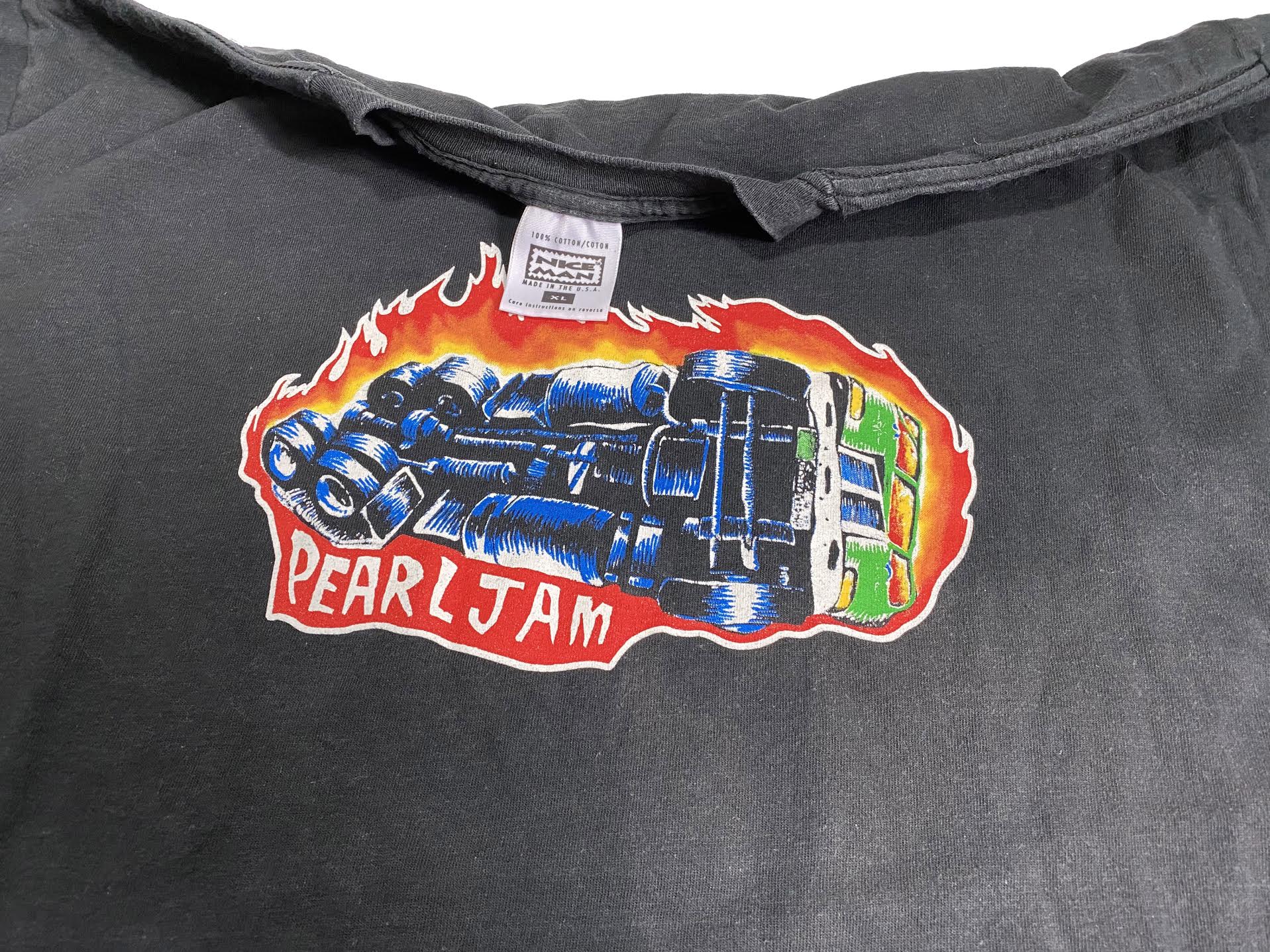 Pearl Jam 90s Nightmare Truck Tragedy Black Concert T Shirt Unisex